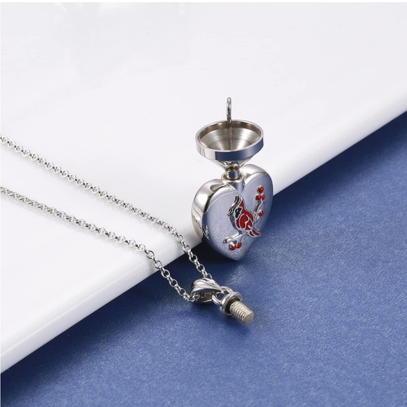 18k Cardinal Necklace or Bracelet Urn Keepsake Loved Ones Memorial Jewelry - Picture 2 of 11